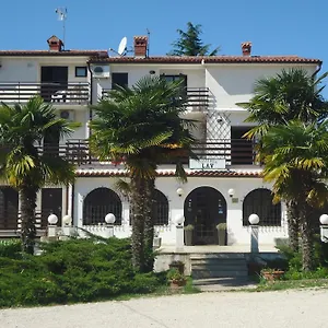 Lav Umag
